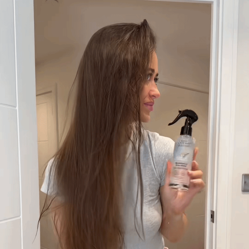 01. Helps Support Longer-Looking Hair